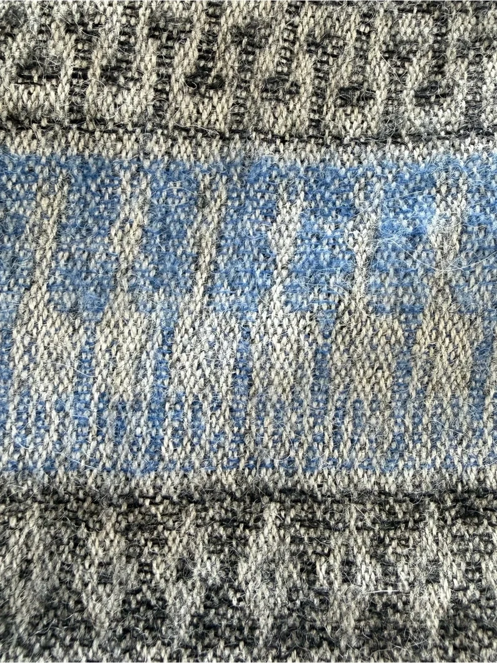 100% Baby Alpaca Scarf Gray Blue Geometric Fringe Peru Soft Luxury 64”